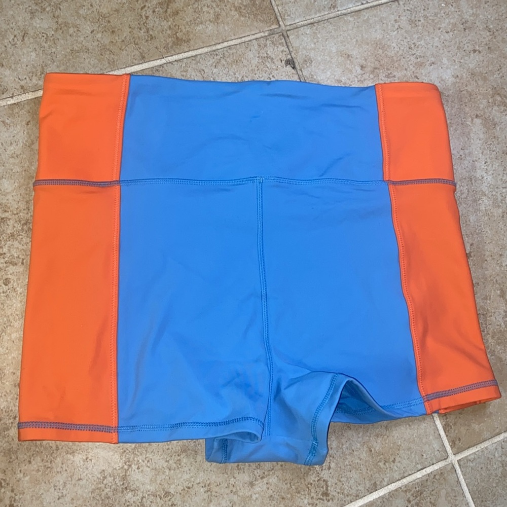NWT Fabletics size XL Gabriella High waisted swim shorts - Picture 2 of 2